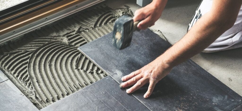 Кога лепенето на плочки върху плочки е добър избор